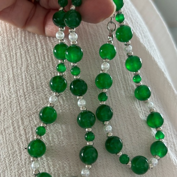 JADE / PEARL/SILVER BEADED EVERYDAY NECKLACE. MARKED 925. - Picture 12 of 15